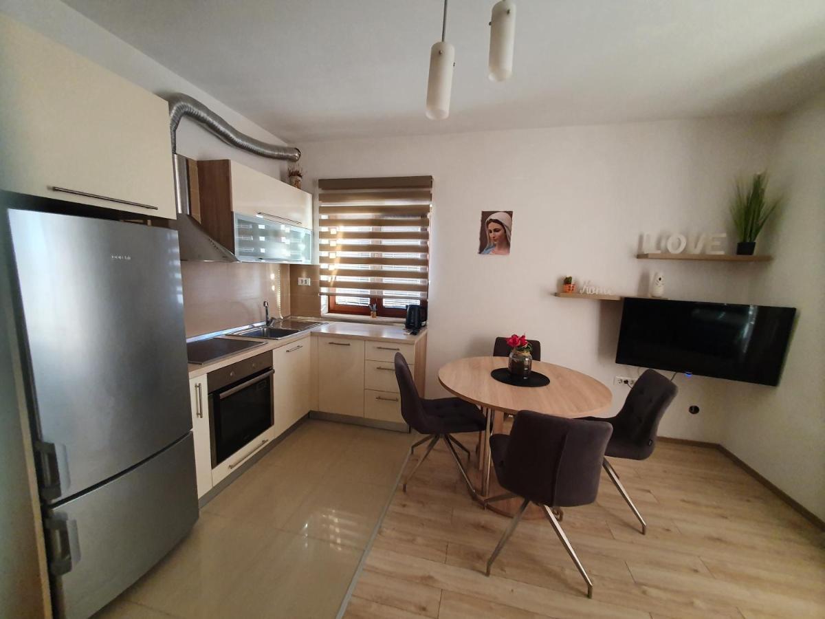 Apartments Stipe Biograd Na Moru Quarto foto